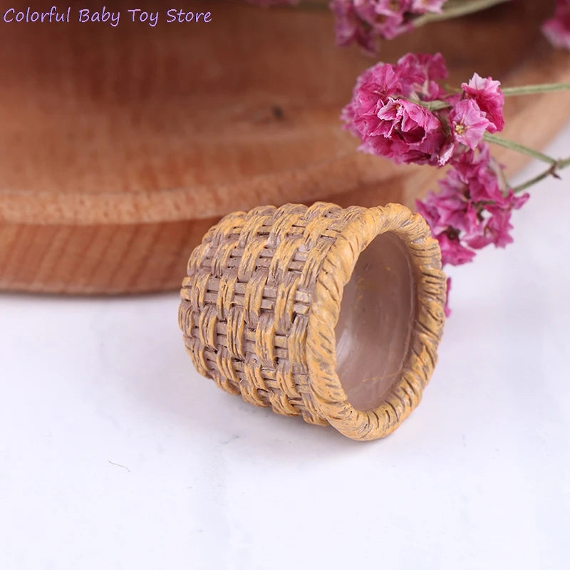 Hot Sale 1/12 Mini Cute Dollhouse Rattan Frame Hand-woven Vegetable Food Storage Basket Dolls Miniature Decoration